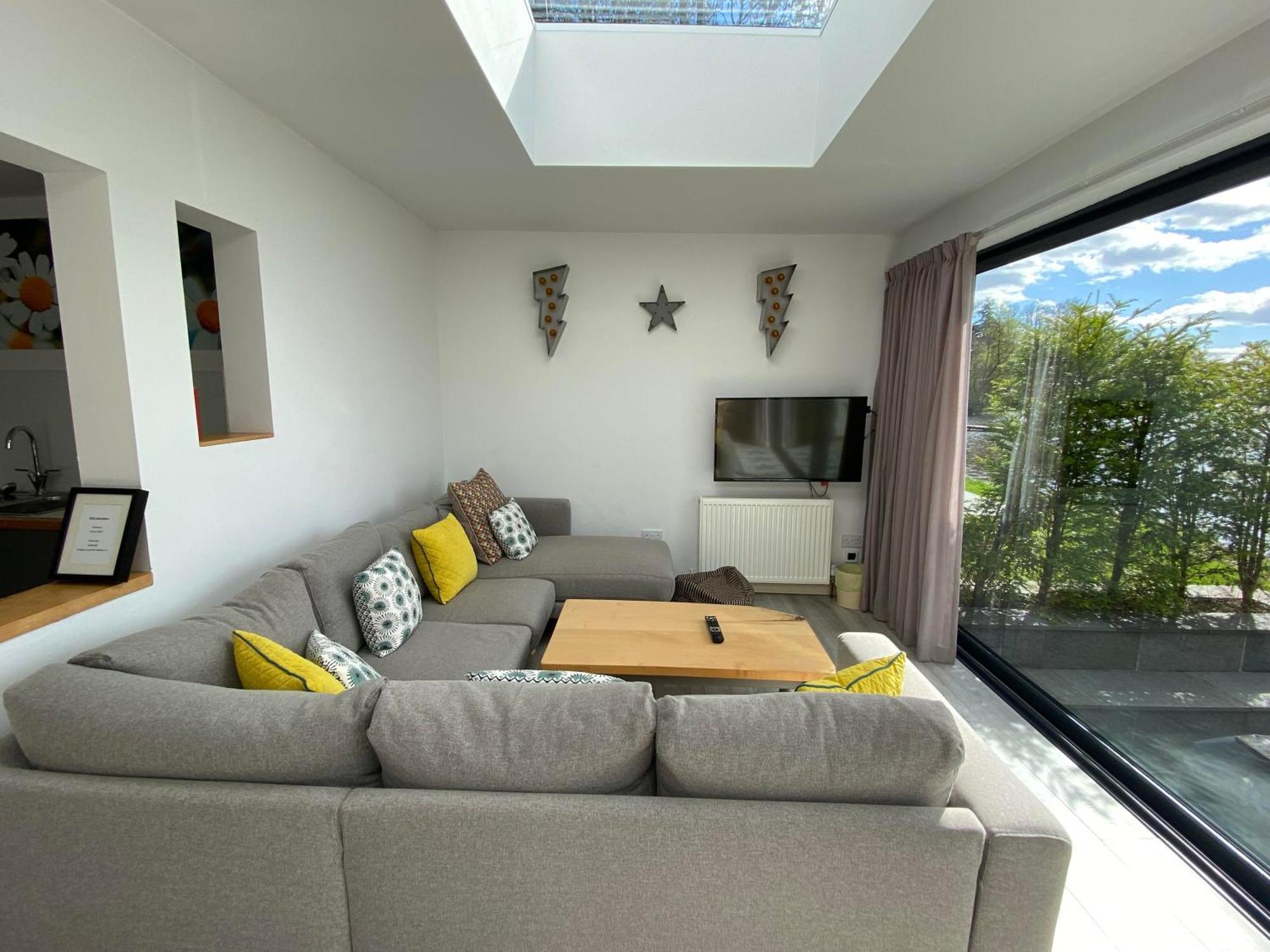 Lochend Chalets Port Of Menteith Exterior foto